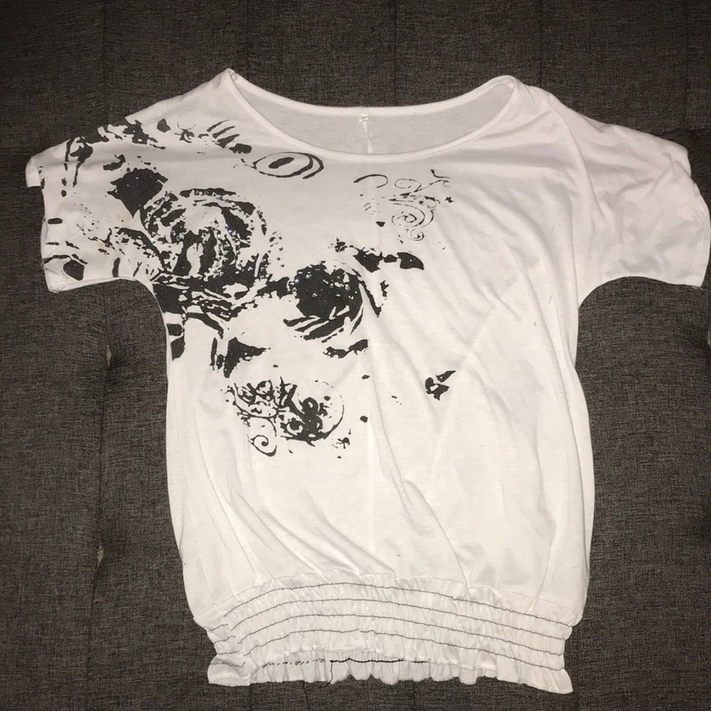 Unbranded Small White and Black Design Peasant Top